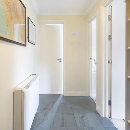 The Screes - Short Stroll From Wastwater - Herdwick *